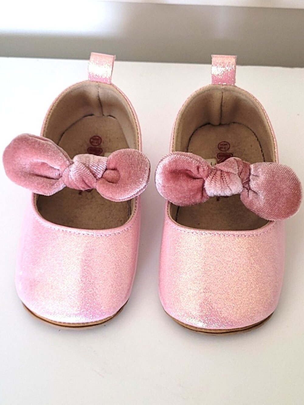Nuby Pink Sparkle Velvet Bow Shoes